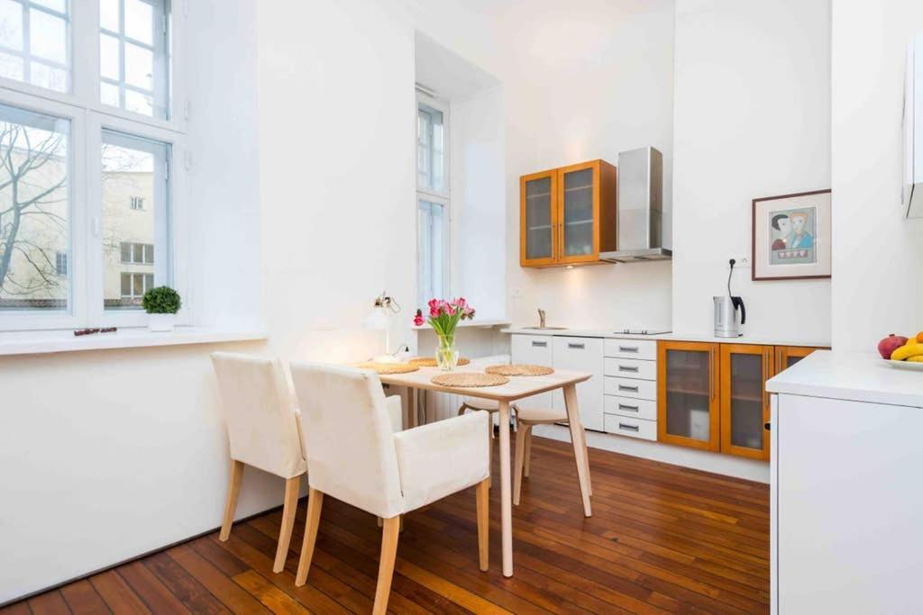 Best Location, Beautiful And Quiet Old Town Apt. Tallinn Kültér fotó