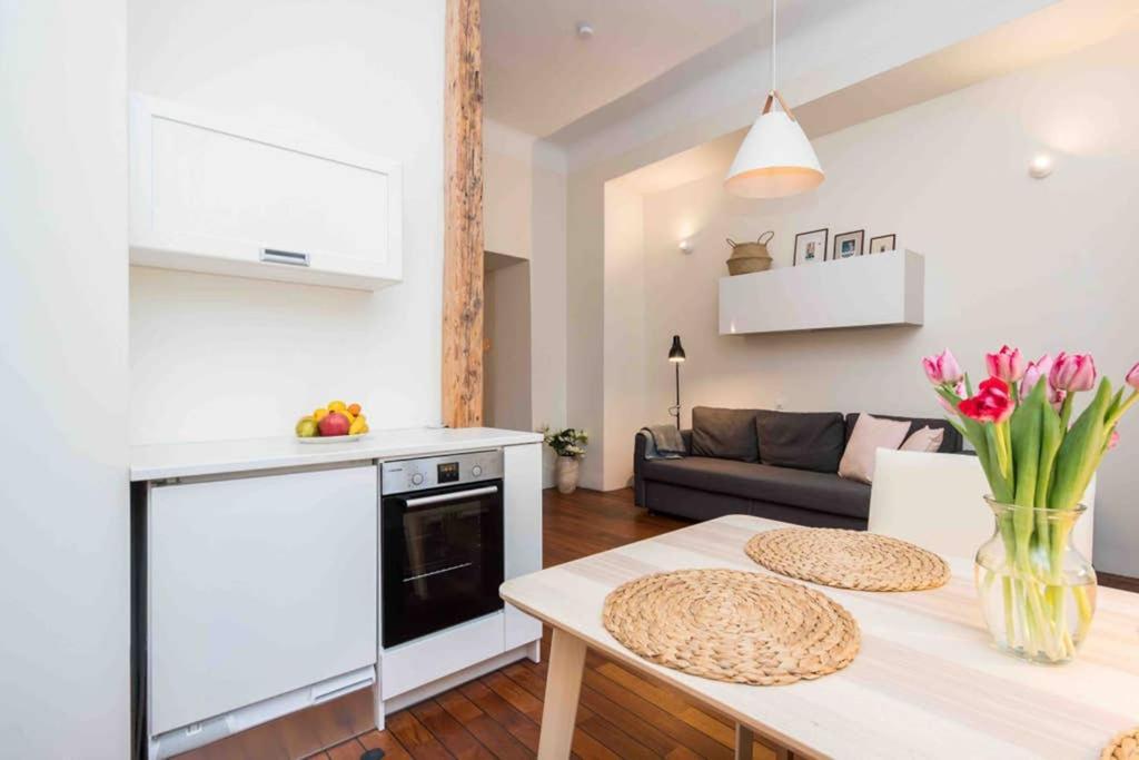 Best Location, Beautiful And Quiet Old Town Apt. Tallinn Kültér fotó